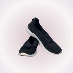 APL Black and White Slip-On Sneakers | Sz 8.5